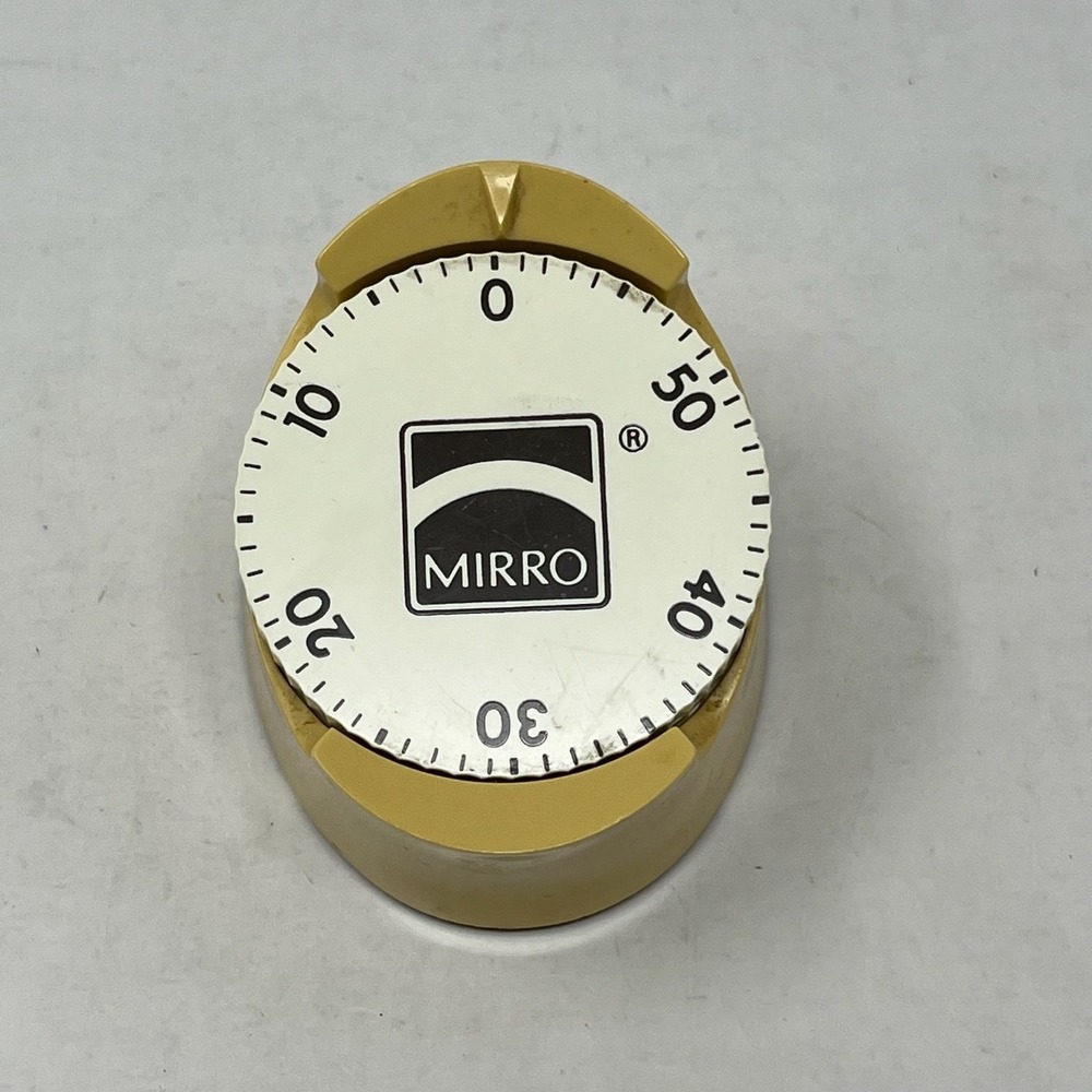 Vintage 1970s Mirro 60 Minute Kitchen Timer Harvest Gold Retro Analog